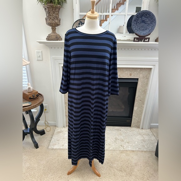 NWT Chicos Striped Navy Blue /Black Dress - Picture 1 of 8